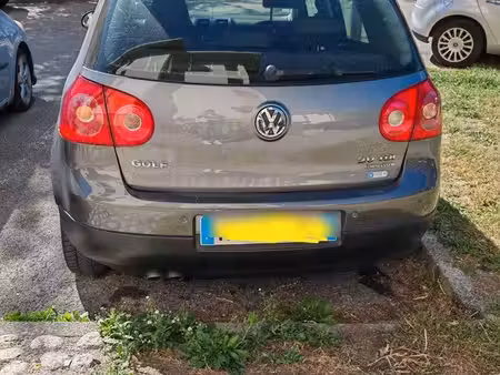 Volkswagen Golf 2.0 TDI 136