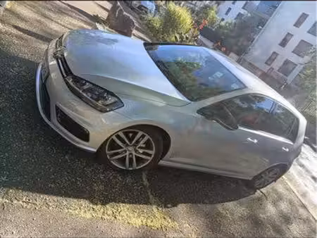 Volkswagen Golf 2.0 TDI 150