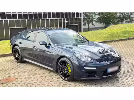 Porsche Panamera S V6 3.0