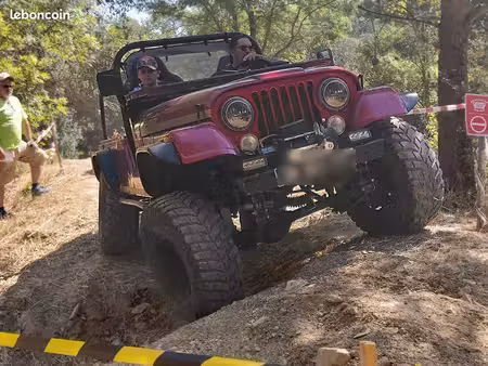 Jeep CJ6 