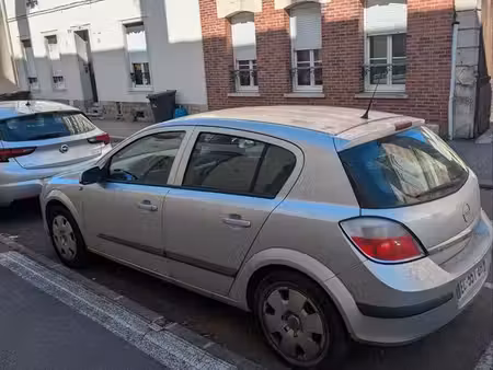 Opel Astra 1.4 90