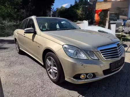 Mercedes-Benz Classe E E 200
