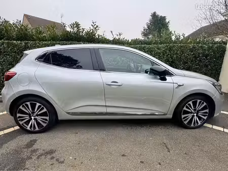 Renault Clio 1.3 TCe 130 Initiale