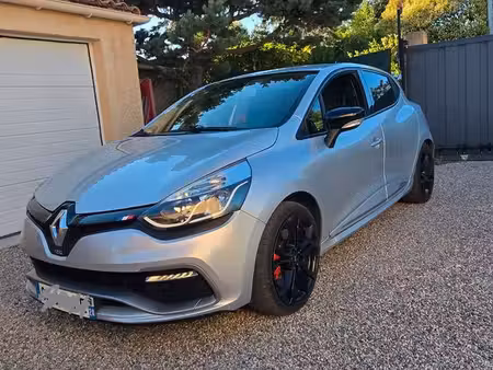Renault Clio RS 1.6 T 200