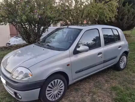 Renault Clio 1.2 58