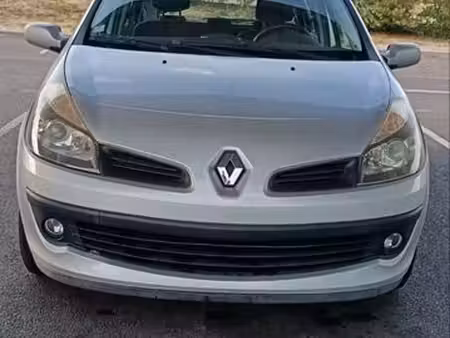Renault Clio 1.2 75