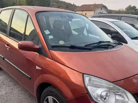 Renault Scénic 1.5 dCi 105