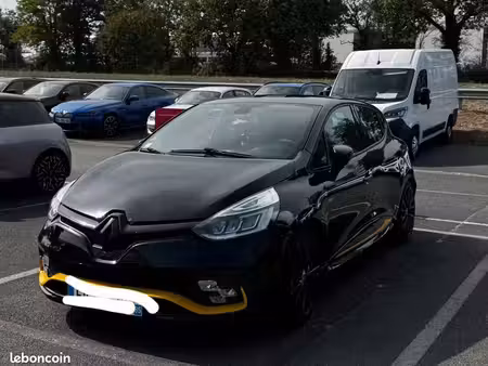 Renault Clio RS 18 1.6 T 220