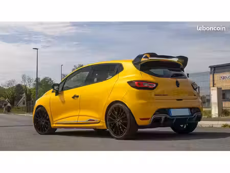 Renault Clio RS Trophy 1.6 T 220