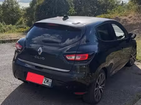 Renault Clio 1.5 dCi 110 Initiale Paris
