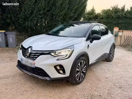 Renault Captur E-Tech 1.6 145 Initiale Paris