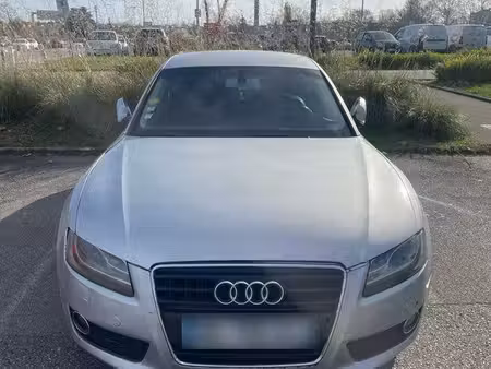 Audi A5 V6 2.7 TDI 190