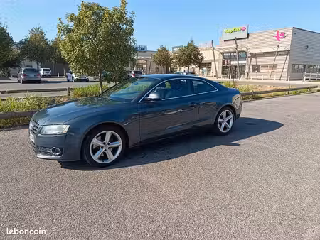 Audi A5 V6 2.7 TDI 190 S line