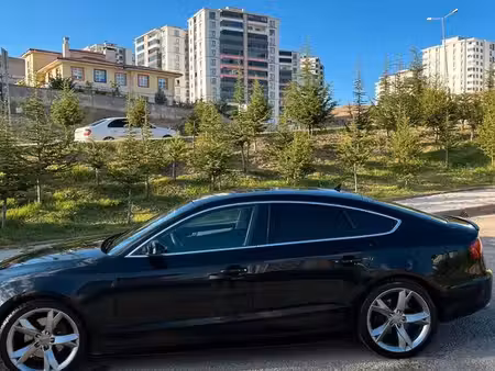 Audi A5 V6 3.0 TDI 240 quattro
