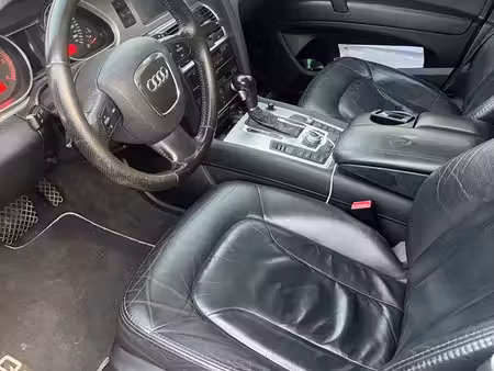 Audi Q7 V6 3.0 TDI 233 quattro