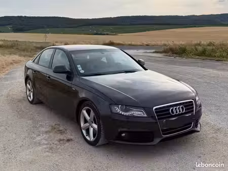 Audi A4 2.0 TDI 143 S line
