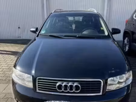 Audi A4 V6 2.5 TDI 163