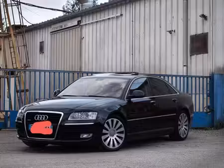 Audi A8 V6 3.0 TDI 233 quattro