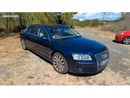 Audi A8 450 quattro