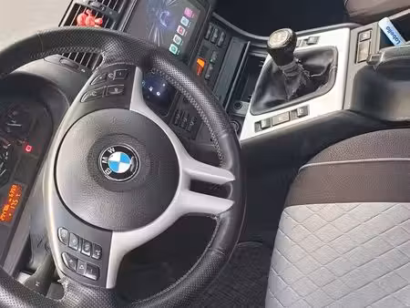 BMW Série 3 330d 3.0 183