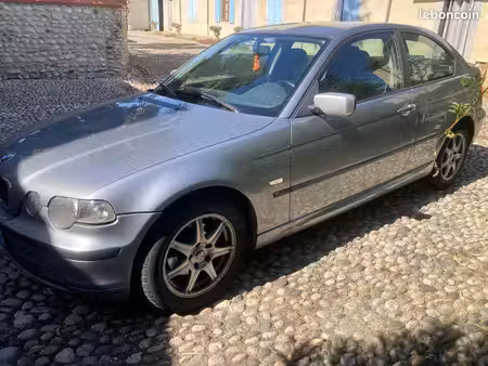 BMW Série 3 318d 2.0 115