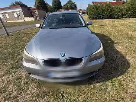 BMW Série 5 530d 3.0 218