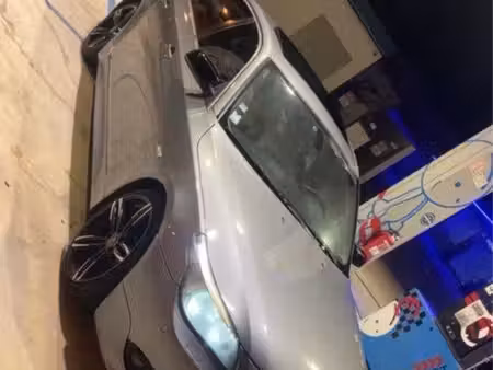 BMW Série 5 530d 3.0 218