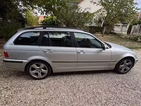 BMW Série 3 330d 3.0 204