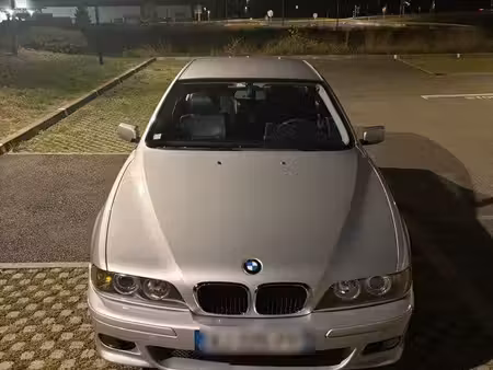 BMW Série 5 530d 3.0 193