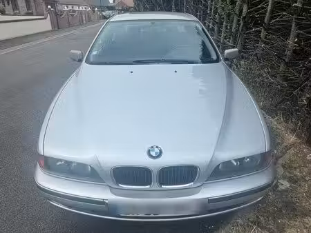 BMW Série 5 525TD 2.5 115