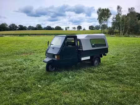 Piaggio APE