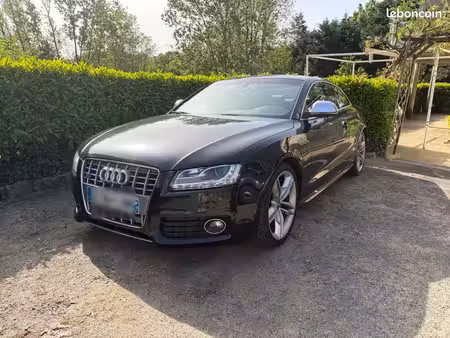 Audi A5 S5 V8 4.2 FSI 354 quattro