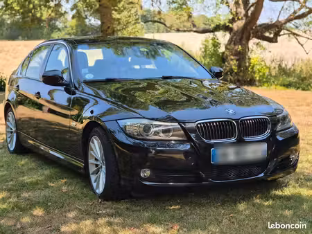 BMW Série 3 330d 3.0 245 Luxe
