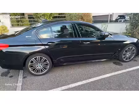 BMW Série 5 530e 2.0 252