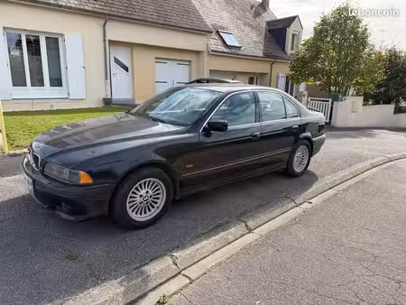 BMW Série 5 540i 4.0 286 Luxe
