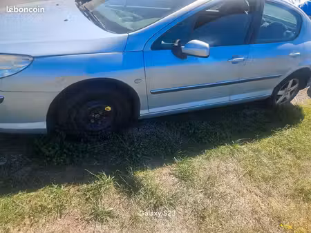 Peugeot 407 2.0 HDi 136
