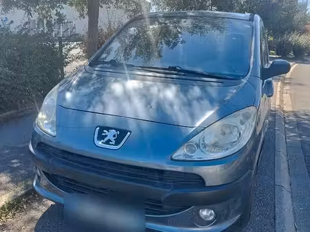 Peugeot 1007 1.4 HDi 70