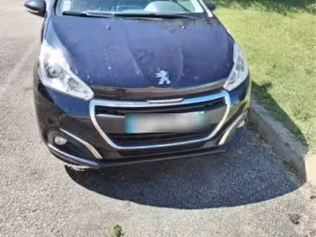 Peugeot 208 1.6 THP 208