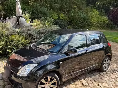Suzuki Swift 1.3 92
