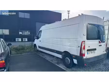 Renault Master 2.3 dCi 125