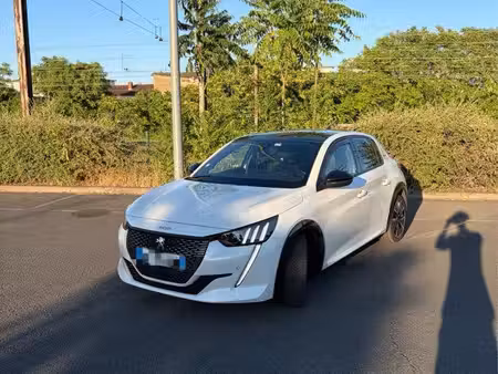 Peugeot 208 1.6 THP 208 GT Line