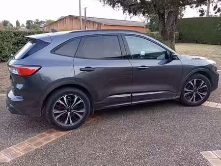 Ford Kuga ST Line