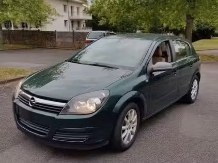 Opel Astra 1.6 115