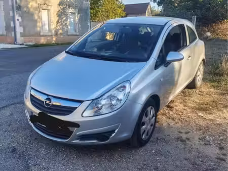 Opel Corsa 1.2 80