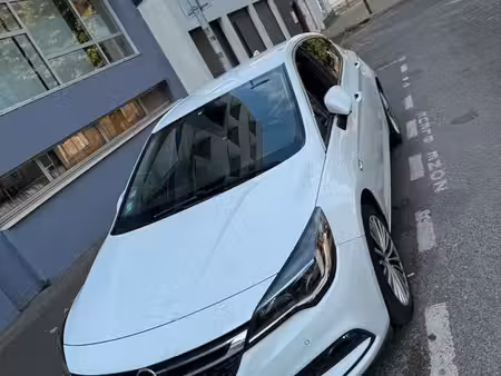 Opel Astra 1.6 CDTI 136