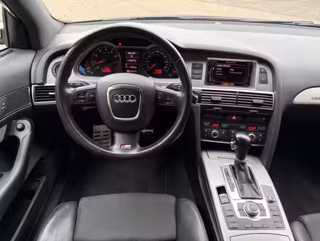 Audi A6 V8 4.2 350 quattro