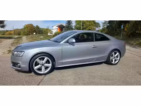 Audi A5 V6 3.2 FSI 265 quattro