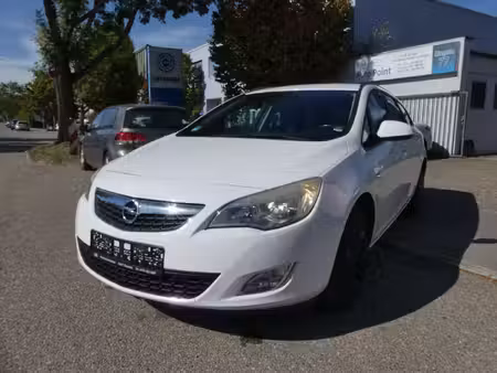 Opel Astra 1.7 CDTI 110 Design Edition
