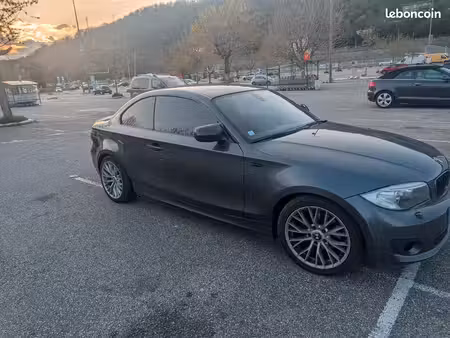 BMW Série 1 118d 2.0 143