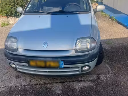 Renault Clio 1.9 D 65